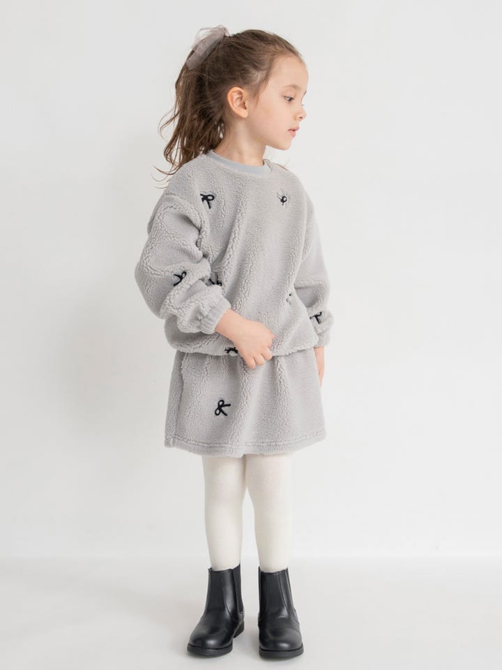 リボン総柄刺しゅうボアトレーナー 2025秋冬 ｜子供服&ベビー服