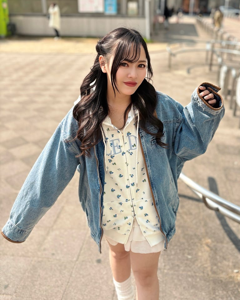 花柄胸ロゴスウェットジップパーカー｜INGNI(イング) 公式通販｜INGNI