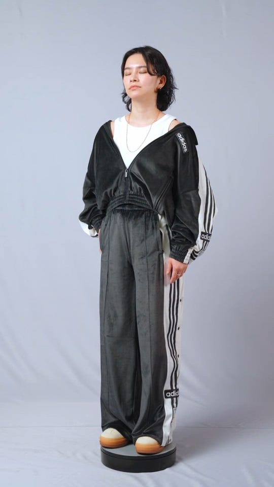 adidas W ADIBREAK VELOUR TT　ABC-MART限定 レディース 【adidas】 アディダス W ADIBREAK VELOUR TT