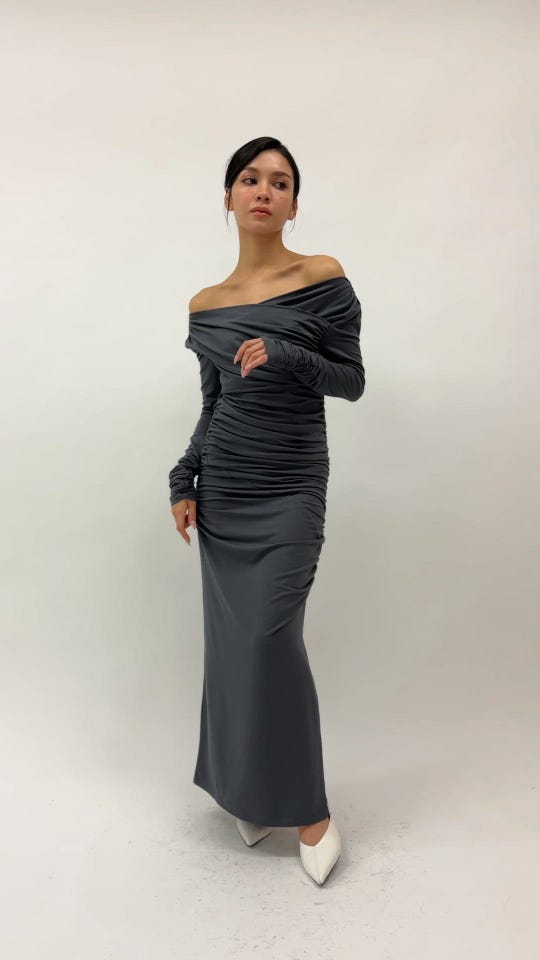 オフショル シャーリング ギャザー ワンピース KINO THE KEI 全4